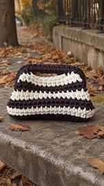 Clutch marrone e panna a righe. borsa fatta a mano