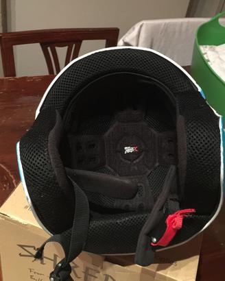Casco  sci marchiato Fis
