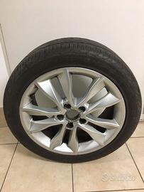 Cerchio in lega originale AUDI A3 con pneumatico