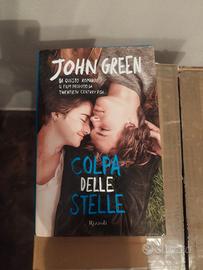 Libro "Colpa delle stelle" di John Green
