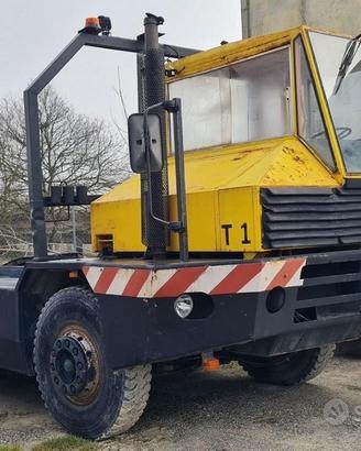 Trattore portuale targa gialla