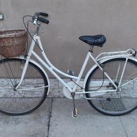 Bicicletta Bici Donna Bologna