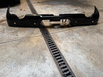 Paraurti dodge ram 1500 nero