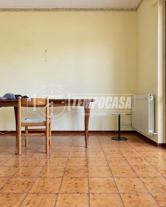 Ampio bilocale in piccola palazzina, libero subito