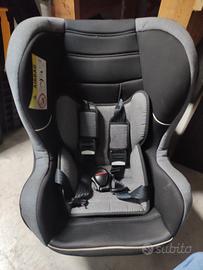 Due seggiolini auto girevoli 0/25 kg Giordani