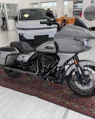 Harley Davidson Road Glide CVO