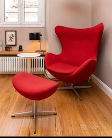 Poltrona Egg + poggiapiedi - Fritz Hansen