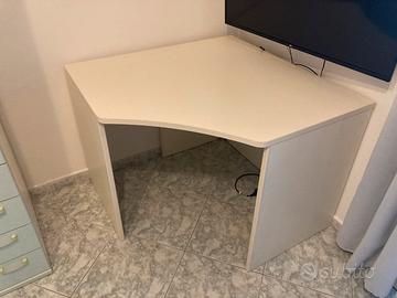 Scrivania angolare