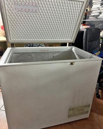 Congelatore a Pozzetto Samet CP 300