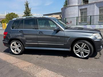 MERCEDES GLK 220 - 4MATIC