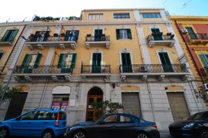 VIA DEI MILLE - 4 locali in stabile ristrutturato