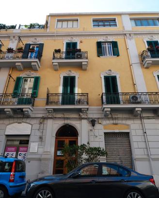VIA DEI MILLE - 4 locali in stabile ristrutturato