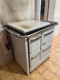 Stufa a legna Lincar