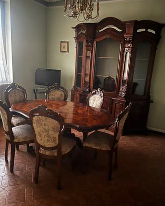 Mobili vintage legno massiccio