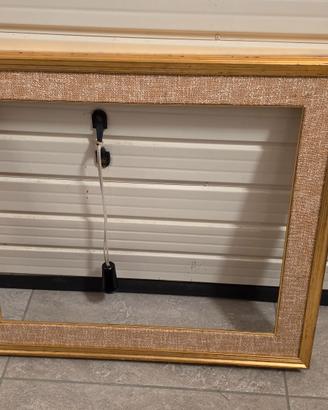 cornice legno e passpartout dorata