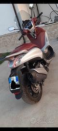 Piaggio Beverly 350 - 2012