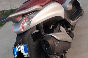 Piaggio Beverly 350 - 2012