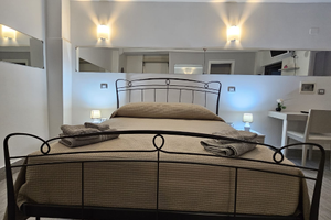 Camera indipendente con giardino - già a reddito