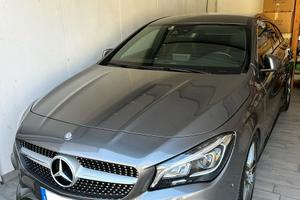 Mercedes Benz CLA 180 Shooting Brake Premium AMG