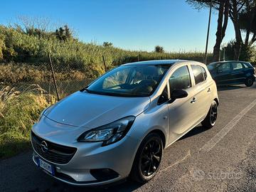 Opel Corsa 1.2 Benzina , Bicolor, 130.000 km