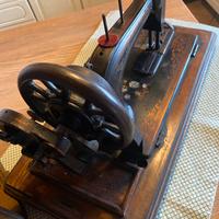 Macchia per cucire epoca