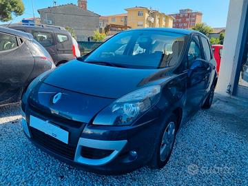 Renault Scénic 1.5 dCi Navi-Telecamera -2011