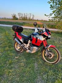 Honda XRV 750 Africa Twin rd04