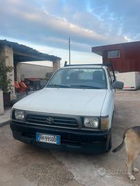 Toyota pick up hilux