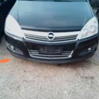 Opel Astra ricambi