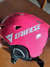 casco da sci marca Dainese 