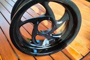 Cerchio minimoto DM con valvola nero