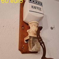 antichità macina caffè testiera letto