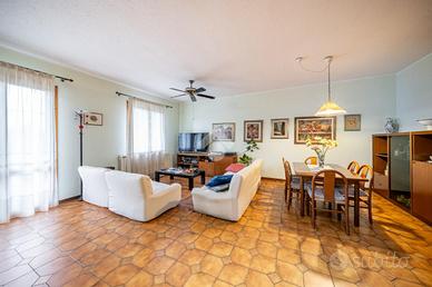 CASA SEMINDIPENDENTE A CARPI