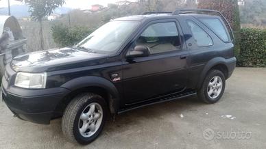 Land Rover auto in buone condizzioni