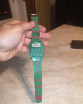 Orologio con calcolatrice