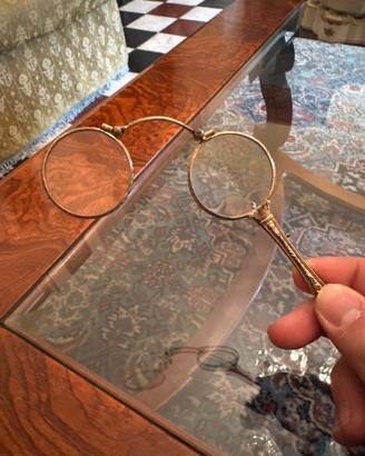 Occhialino da taschino