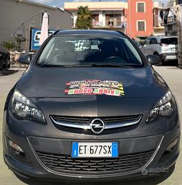 Opel Astra 1.4 Turbo Gpl SW 140 Cv
