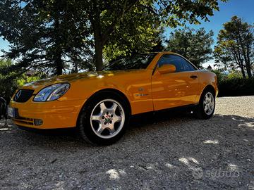 Mercedes Benz SlK R170  Kompressor 230 .