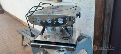 macchina da caffè professionale illy 