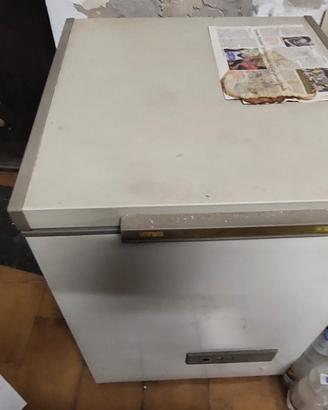 Congelatore 140 l Freezer verticale