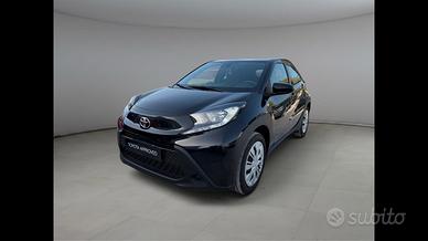 TOYOTA Aygo X - Aygo X 1.0 Active 72cv