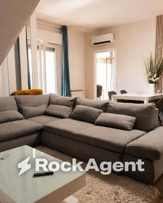Appartamento di 160 m² con 4 locali e box auto a A