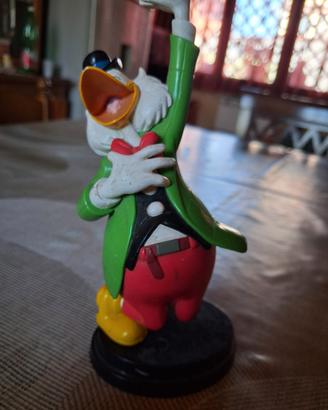 personaggio Disney in 3D piede rotto