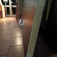 4 porte legno MDF maniglia acciaio cromato satinat