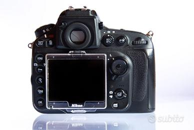 Nikon D800  Nital, scatti 16,000