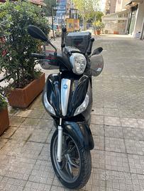 Magnifico e impeccabile Medley 125