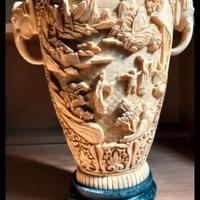 Vaso orientale in resina anni 60/70