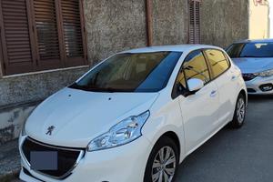 Pegeout 208 anno 2015