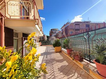 2 LOCALI A GAETA