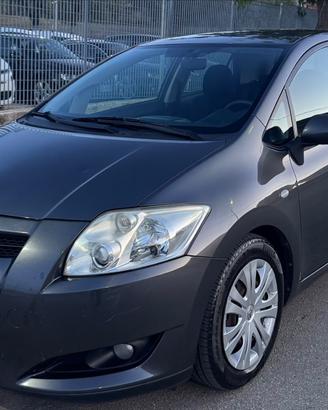 Toyota Auris 1.4 D-4D 5 porte